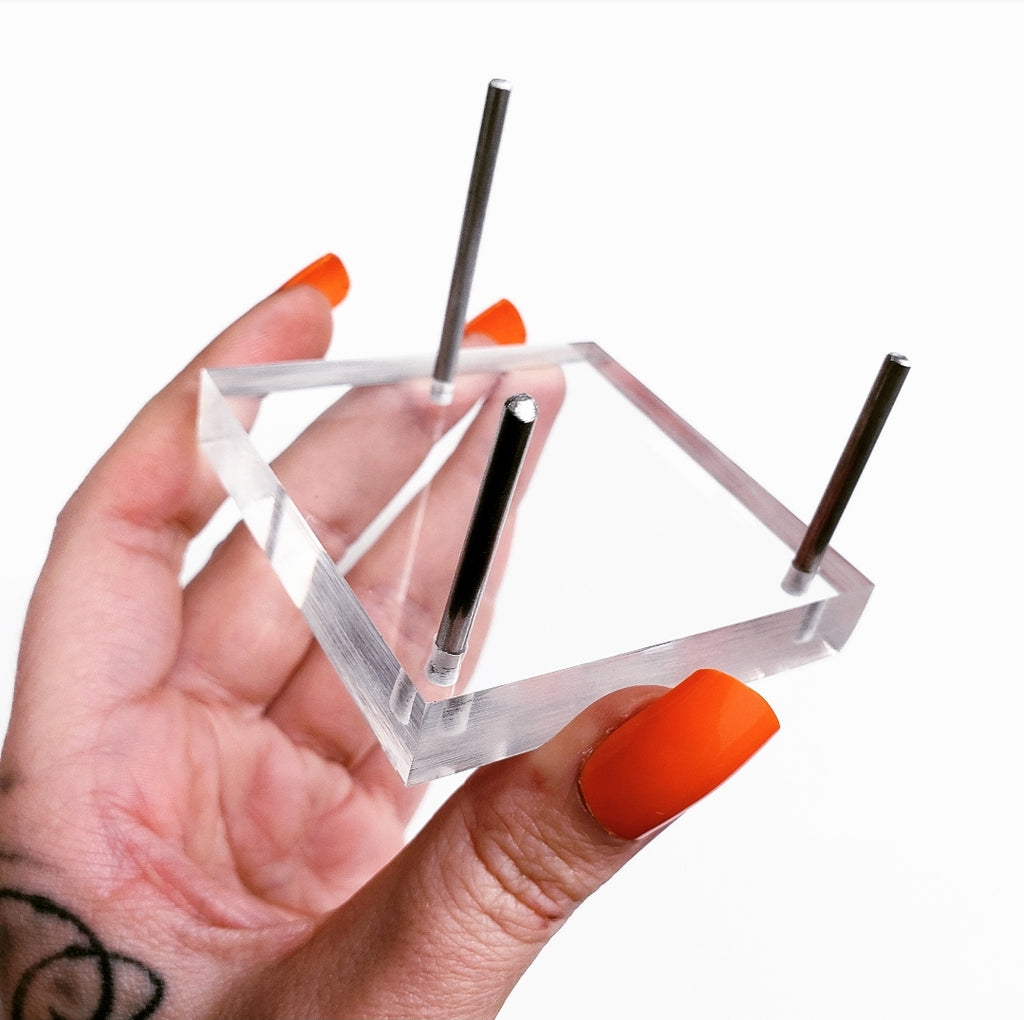 Clear 3 Prong Stand