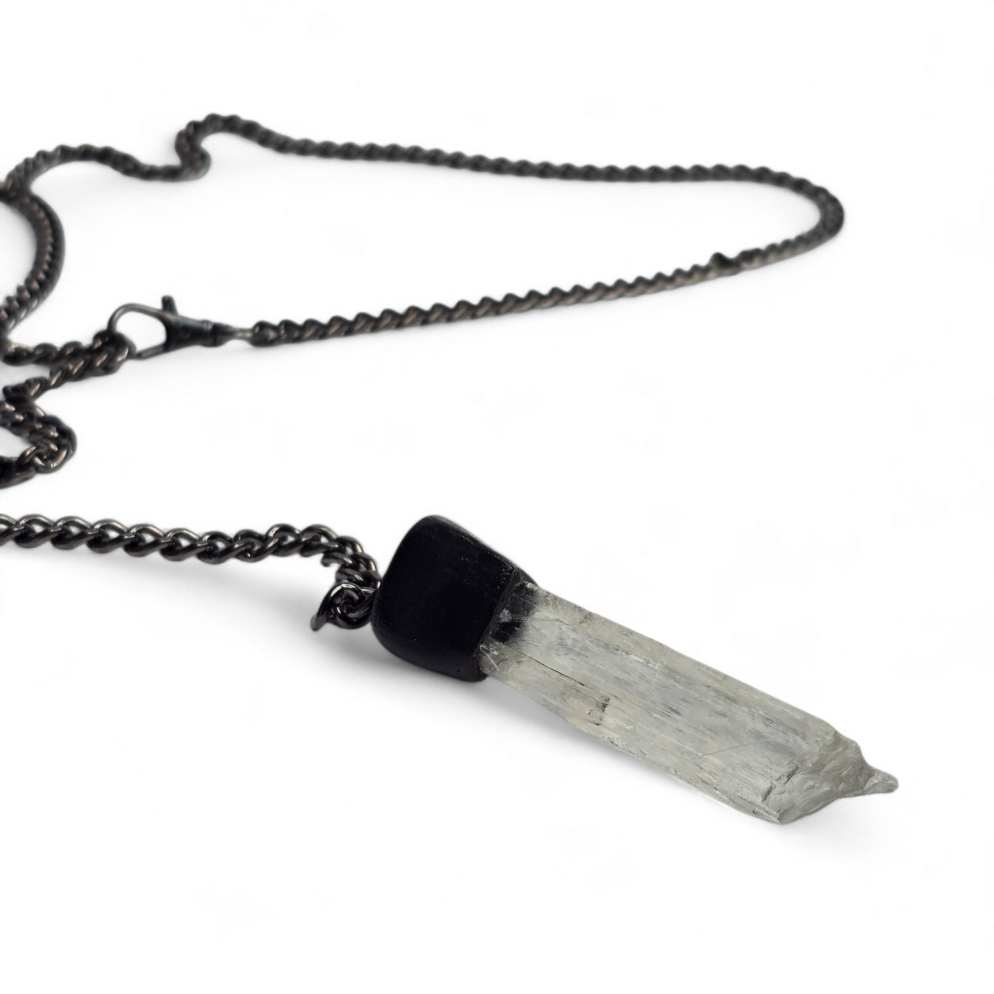 SPODUMENE NECKLACE