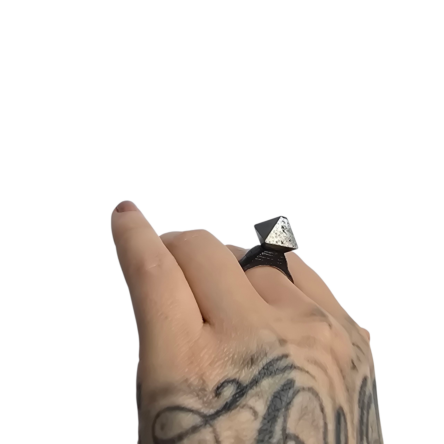 MAGNETITE RING size 12