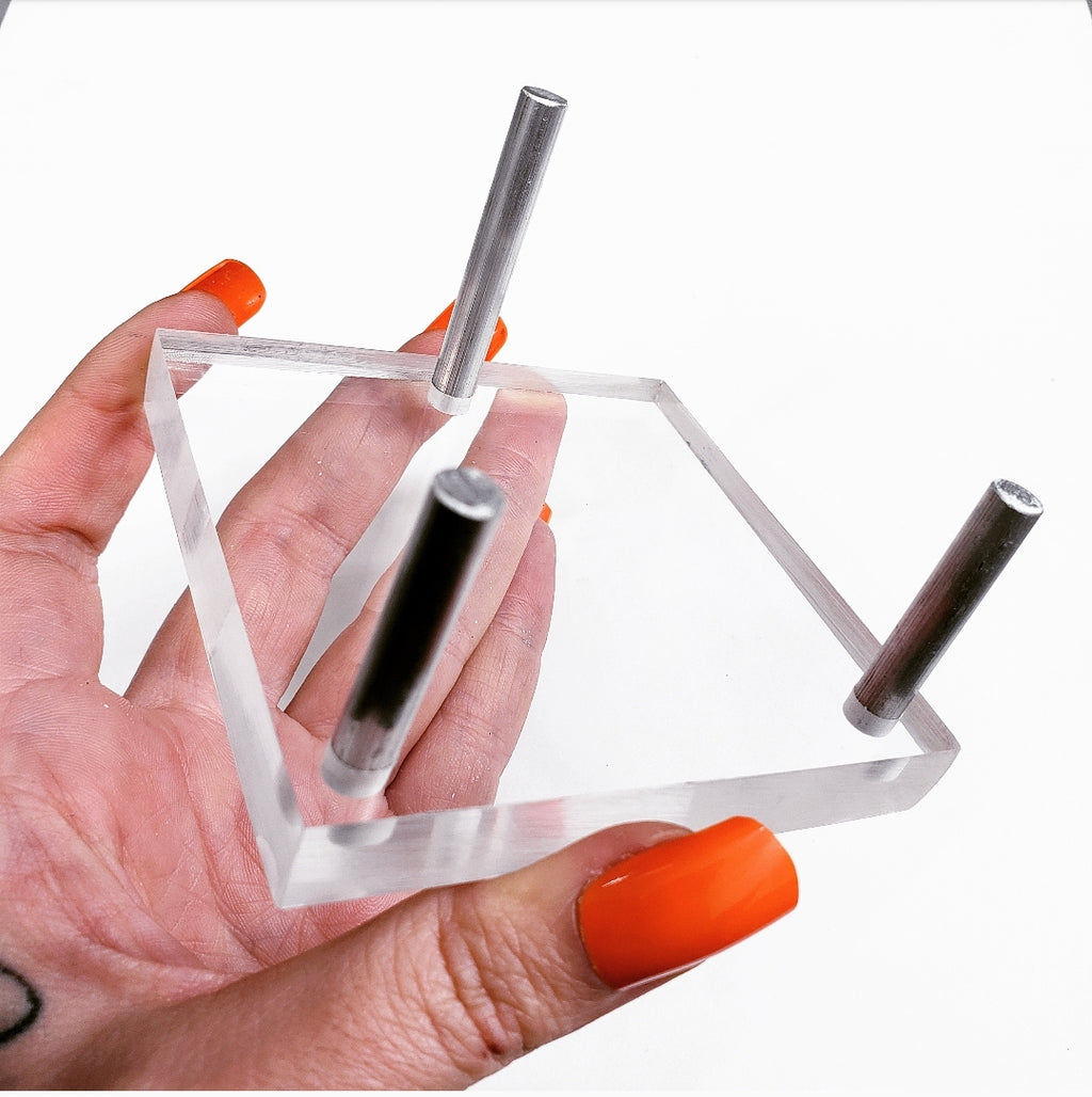 Clear 3 Prong Stand- heavy duty